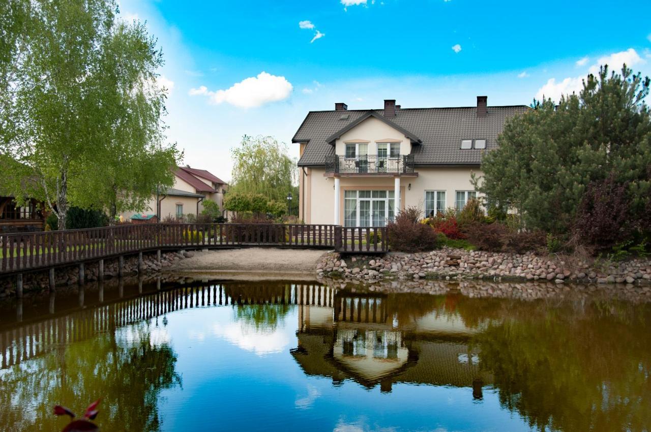 Dworek Jolanta Biała Podlaska Exteriör bild